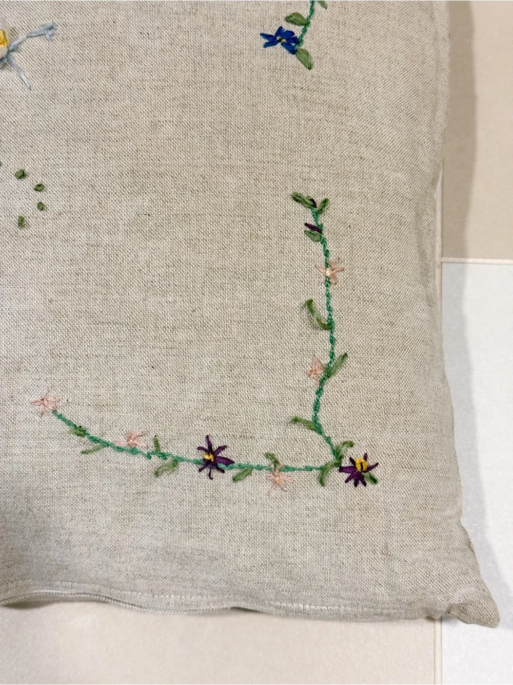 Vintage Embroidered Floral Linen Throw Pillow - Neutral Beige